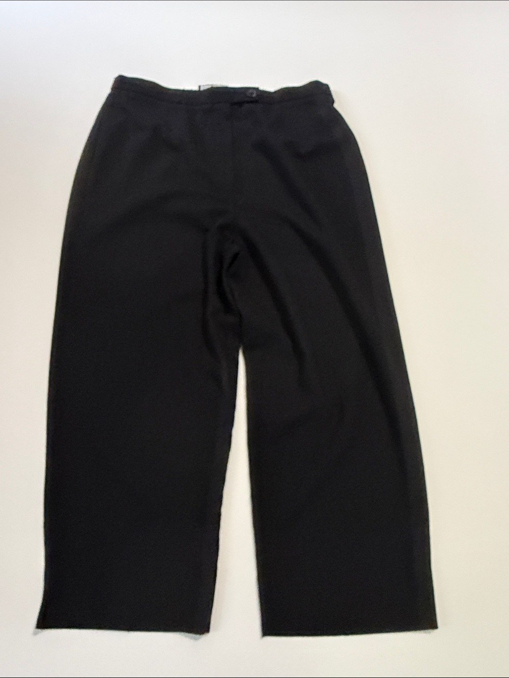 Requirements Women’s Lightweight Black Wide-Leg Capri Pants 12